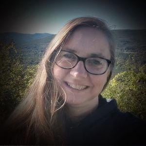 Meet your Posher, Lynn